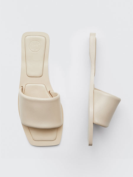 Simple Leather Slide