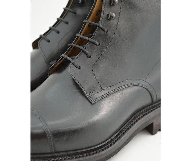 Gray Lace- Up Men Boot
