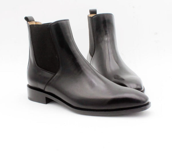 Timeless Calf Leather Chelsea Boot